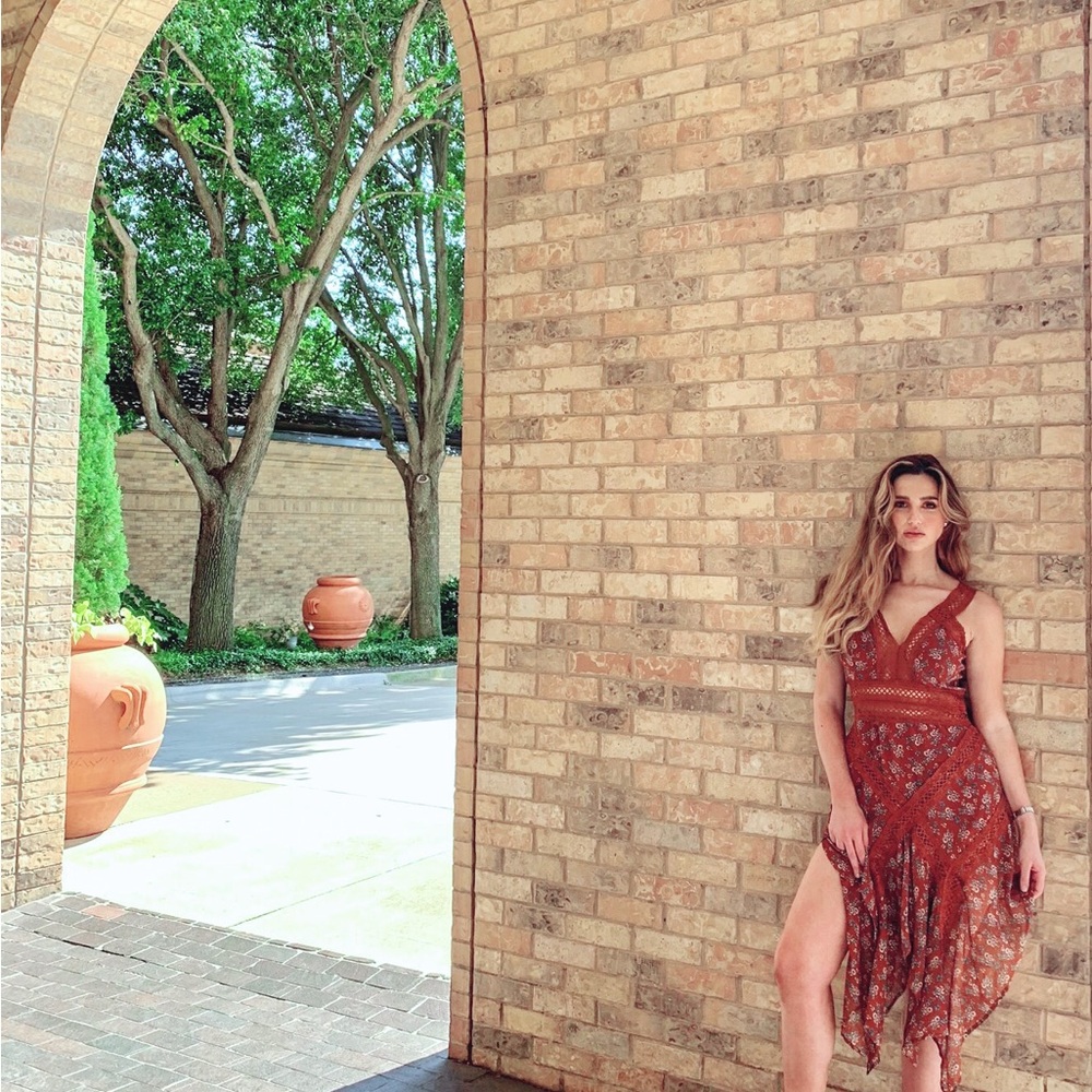 Elegant Brown Lace Dress